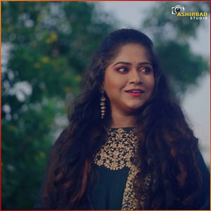 Tu Mile Dil Khile || Criminal || Hindi Romantic Song || Milly Bose (Zee Bangla Sa Re Ga Ma Pa) Song: Tu Mile Dil Khile Movie: Criminal Singer: Kumar Sanu, Alka Yagnik, Chitra Music : M. M. Keeravani Lyrics : Indeevar and M. M. Keeravani Director: Mahesh Bhatt Starring: Nagarjuna, Ramya Krishna, Manisha Koirala Year: 1994 #ashirbadstudio #millybose #kumarsanu #hindioldsongs #alkayagnik | Ashirbad Studio