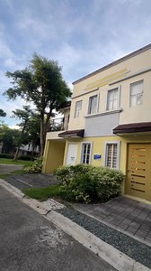 Yung may tinitirhan ka nga na bahay🏘pero di naman iyo.😣 Yung panay pagpapaganda mo ng bahay🏘pero hindi parin sa'yo.😯 Yung panay bayad mo💸hindi naman mapapasayo.😊😉 PERA NA SINASAYANG SA UPA? DITO SA'MIN MAY HALAGA👌 Walang Pag ibig ? Walang Bank Account ? Pero may trabaho at may pangarap mag kabahay? Ofw? Seafarer? Locally employed? With Remittance? Aba, Kabayan, halina’t mag usap tayo tutulungan ko po kayo. Hulugan ang Downpayment para ka lang nag rerent dito. Nakapromo lang ngayong buwan