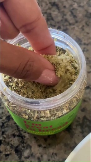 6.1K reactions · 1.3K shares | Flavor Maker™ seasonings by McCormick are now available in stores! 15 delicious, expertly crafted spices to choose from to flavor up your food while cooking - or at the table. Flavor Maker™ seasonings have something for every taste. Click below to find them online or in stores. https://lets.shop/2174/flavor-maker/ | McCormick Spice | Facebook