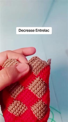Decrease Entrelac#kelasmengaitpercuma #freeclasscrochet #TikTokLIVE #LIVEhighlights #LIVEhighlights
