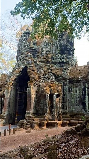 South Gate of Angkor Thom – Gateway to the Ancient Khmer Empire 🏛️