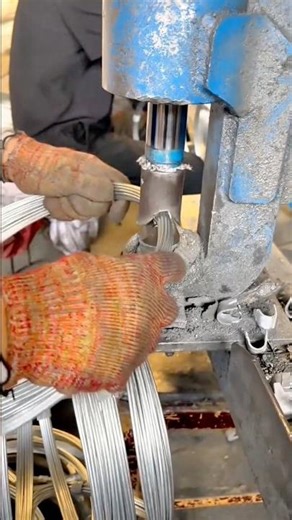 Shaping Multiple Metal Wires into a Strong Uniform Form Using a Hydraulic Press Machine #shorts