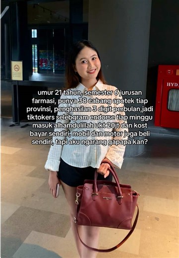 Perjalanan Mahasiswa Farmasi: Umur 21 dan Prestasi