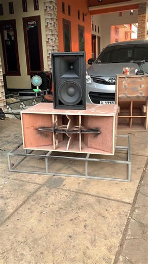 CLA Double 12 Inch Sound System Box Showcase