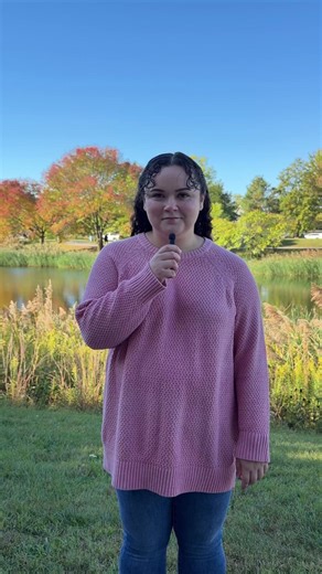 🌟 Staff Spotlight Series 🌟 We’re continuing our Staff Spotlight Series—your chance to meet the dedicated individuals who help our Park District thrive! In our second spotlight, we’re featuring Lizzie Karras, Recreation Supervisor. We chatted with Lizzie to learn more about her role, what drives her passion for parks and recreation, and some fun facts along the way. Stay tuned as we continue highlighting the dedicated staff members who bring our parks, programs, and facilities to life. #StaffSp