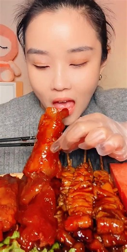 Steamed pork tenderloin with a special flavor spicy delicious