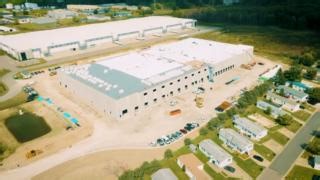 For over 30 years, Superior Commercial Contracting has been perfecting the construction of blast freezers, where insulation is everything. They trust our IKO Commercial’s 60-mil TPO and IKOTherm insulation, creating a multi-layer system designed to perform. For Superior Contracting, IKO Commercial roofing products aren't just easy to install and preferred by the team — they come with a partnership they know they can count on. 🎥 See how it all comes together! | IKO Roofing