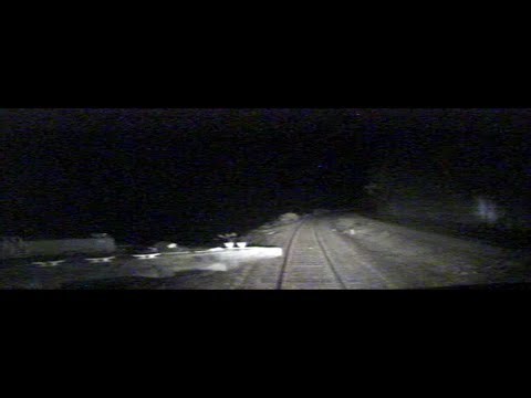 [RAW VIDEO] BNSF coal train collides with Baxter Southern barge and derails in Galland, Iowa