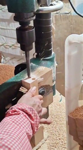 Fast & Precise: Woodworking Mortising with a Square Hole Drill Bit