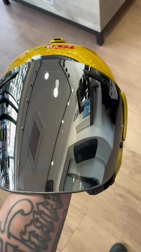 ‼️ ZILL : fabricant et distributeur en solution de navigation pour 2roues. intercom HiFi AKG Bose 👉 Boutique 97 avenue de paris 94160 St Mandé 🇫🇷 #2roues venez en boutique découvrir nos accessoires et véhicules. Kit platine support smartphone Honda #xadv #adventure 😁Casque #hifi #musique #arai #tmax #tmax530 #yamaha #casque #bluetooth #intercom #paris #devialet #bikelife #scooter #moto #bell #shoei #helmetporn #bikelife #quadlock store Paris #aventador#lifestyle #fullforlife #araihelmet #tik