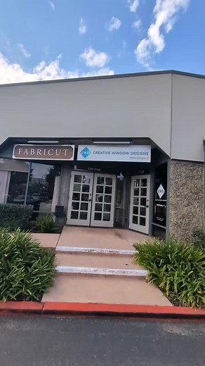 Just installed another sample display and signage for the Fabricut Showroom in Costa Mesa, California. #windowfashion #windowcoverings #windowtreatments #homedecor #draperies #shades #design #interiordesigns #samples #displays | Hyatt Window Coverings