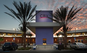 ¿Cuánto cuesta un taxi de CBX al aeropuerto de San Diego?