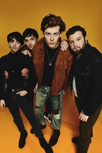 The Amazons - Pitch Black - Hitzound