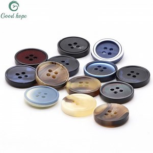[Hot Item] Best Quality Plastic Resin Material Sewing Button Custom 4-Holes Round Buttons Shirt Buttons