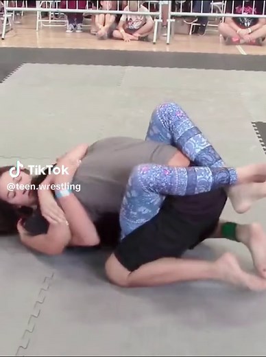 Last part, Teen girl 🧒 vs boy 👦 wrestling 🤼, beautiful 😻 girl 🧒 wrestling 🤼 match, teen wrestling, russian teens girls, teen russian girl, little russian girl vs boy, young russian girls, #foryou #foryoupagе #pink #russian #teenwrestling