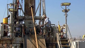 205K views · 5.8K reactions | COMO se HACE la GASOLINA del PETRÓLEO crudo | Fabricando | Facebook