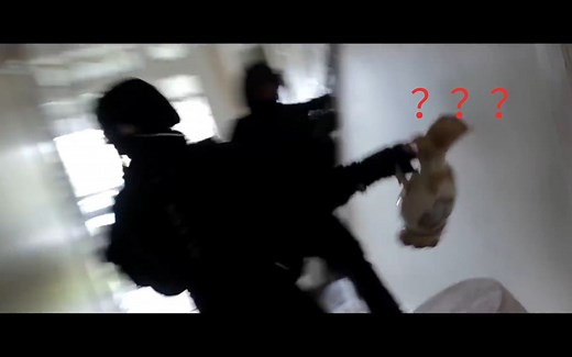 FBI OPEN UP！梗出处~