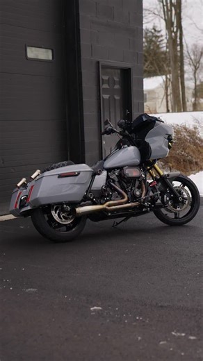 THE DYNA DUDE on Instagram: "2025 ROAD GLIDE $39,500. 1500 MILES. 125hp/140tq Fresh build and dyno at Sowder Speed Shop in Bristol, CT. All receipts in hand. Financing available. -117” -Impact Wiring Solutions ECU -Fuel Moto jackpot riot rtx exhaust -Feuling cam plate and oil pump -VTP manifold -Redshift 528 cam -Feuling race series lifters -S&S tappet cuffs -SE adjustable pushrods -S&S comp ramp -GMR 6.2 Injectors -Ken’s factory intake -Trask powerplate -Clarity derby cover -Geezer Engineering 