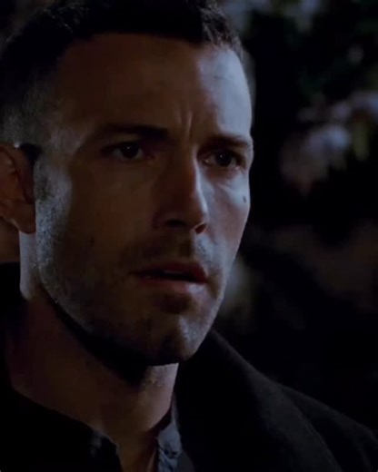 Bitan's Review on Instagram: "Legendary scene from The Town (2010) The original cut of The Town (2010) was Four hours long. After realizing that the film would never appeal to wide audiences, Ben Affleck cut the film down to two hours and fifty minutes in three days. The studio and producers loved it, but they wanted the film to be no longer than two hours and ten minutes. Eventually, Affleck cut the film down to two hours and eight minutes. While Affleck was happy with the theatrical cut, he sa