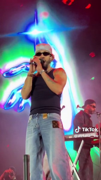 Modelito: Mora en Concierto y Nueva Presentación