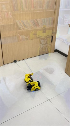 Such a fun remote control car for kids! Transforms as it moves and easy to usel #toys#kidstoysuk #blackfriday #rc #kidsgifts