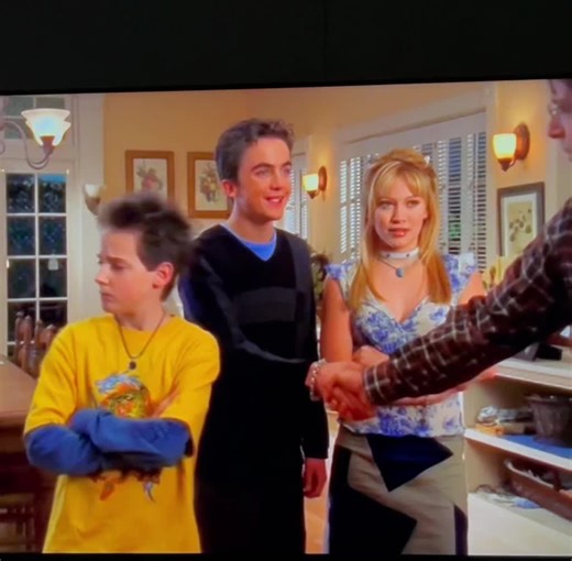 “Lizzie in the Middle” #lizziemcguire #tv #disney #disneychannel #hilaryduff #4u #nostalgia #SamsClubScanAndGo