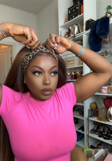 Kinky Straight Highlight Wig Installation: Voluminous Lush Hair Guide