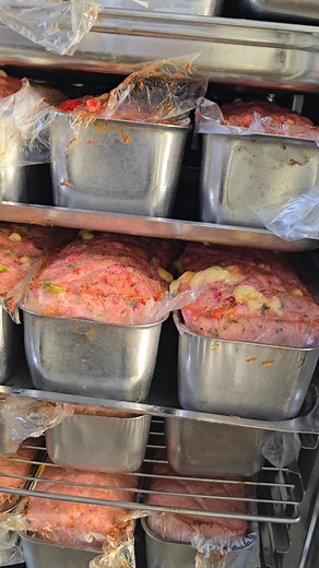 Leberkäse richtig backen #metzger #Handwerk #leberkäse #michl | Landmetzgerei Moosmeier - Familie Forster
