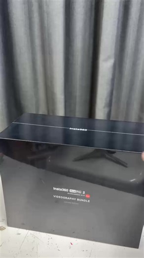 Premium box. Pro tools. One serious camera setup. ✔️ Insta360 Ace Pro 2 Camera ✔️ Xplorer Grip Pro Kit – stable handheld shooting & better control ✔️ Cinematic Lens – add a cinematic look with better depth & flare control ✔️ Flip Screen Hood – clearer framing under bright sunlight ✔️ Black Mist Filter – soft highlights, cinematic glow for video & photo ✔️ Limited Edition Packaging Everything packed neatly for creators who shoot on the go 🎥✨ 📍 Available now at our store! Drop by 👇 📍Drone Care