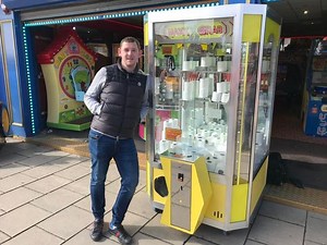 Arcade fills grabber machine with toilet rolls amid coronavirus stockpiling