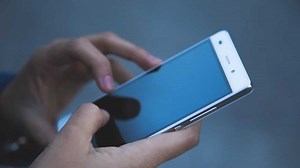 Major US mobile carriers hit by third-party outage stranding travellers abroad