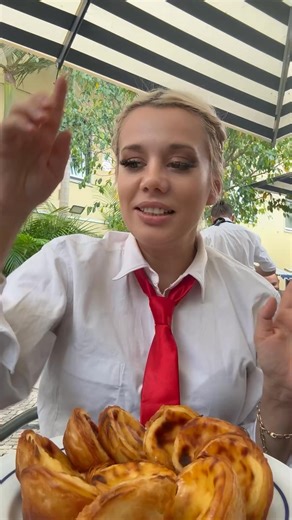 Am Mâncat pentru prima oară pastel de Belem | Anisia Gafton