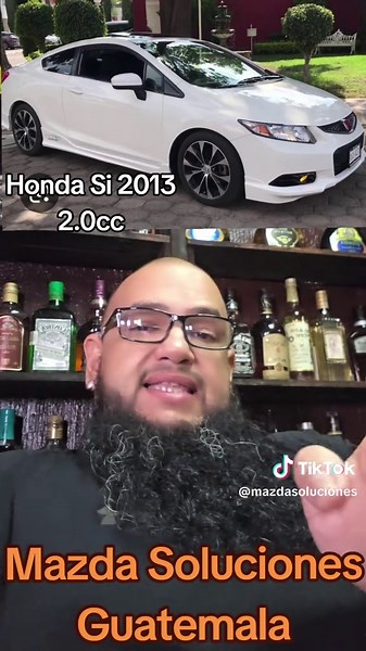 Comparativa: Mazda 3 Skyactiv vs Honda Si 2013