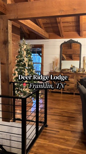 Coziest rainy cabin weekend with @deerridge_lodge_airbnb on insta and @girlswhochatt ⛰️🦌 the most stunning cabin in 📍 Franklin, TN #cabinweekend #franklintn #girlstrip #cabinretreat #weekendretreat