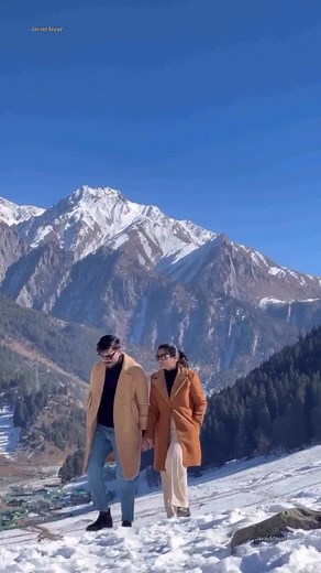 6.9K views · 6.4K reactions | D.M. for shoot in KASHMIR❤️️. Contact no.: 9149849911 : : : : : : : : : : . : : : #explorepage✨ #travelphotography #sonmarg #gulmarg #beautifulview #modelshoot #actress #snow #kashmirvalley #reelkarofeelkaro | Javaid Fayaz | Facebook