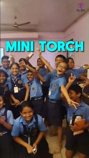 DIY Mini Torch: Learning Circuits with Bhavans Munshi Students|Evolve Robotics Lab..