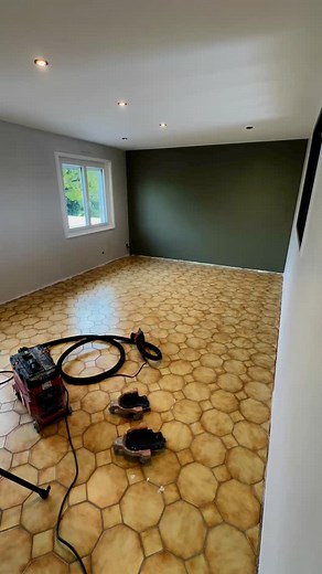 35K views · 3.3K reactions |  Préparation du support avant carrelage...