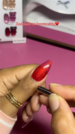 Glitter red cat eye nails #nails #gelextensionnails