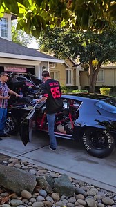 373K views · 12K reactions | We could go for a few more neighbors like this one! Killer Camaro setup for drag racing. #MuscleKingz #Camaro #DragRacing #MuscleCars #CarEnthusiast | MuscleKingz | Facebook