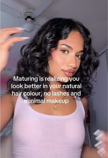 Embracing Natural Beauty: Hair Color and Minimal Makeup Tips