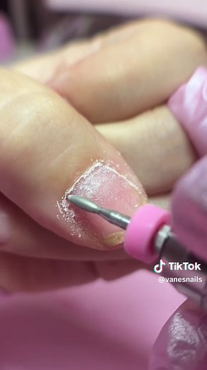 Expert Guide to Acrylic Nails Prep and Tutorial