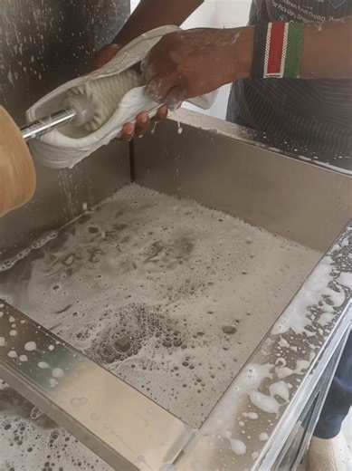 Shoe Cleaning Tips: How to Clean Your Shoes Effectively