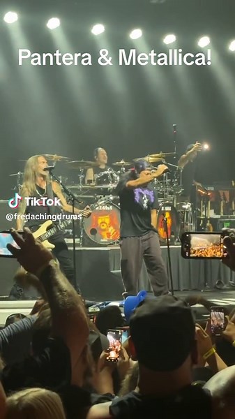 Rock Bands Pantera & Metallica Live Performance in Minneapolis