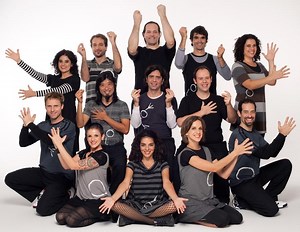 Angry Birds Rio 2 Theme - Barbatuques - LETRAS.MUS.BR