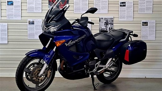 2004 Honda XL 1000V Varadero Dark blue Manual, 6 speed in...