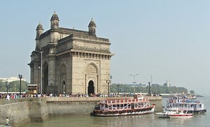 15 Historic Places In Mumbai To Take You Through Time | Curly Tales