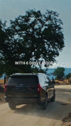6 drive modes = 6 ways to road trip. The Ford Expedition®.
