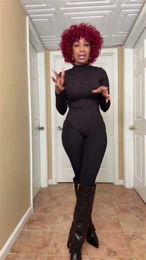 Slimming Long-Sleeve Bodysuit Perfect for Winter Layering