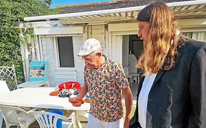 Le militant André Ollivro s’exile d’Hillion, accablé par les algues vertes | Le Télégramme