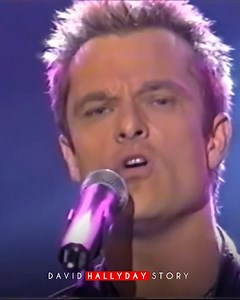 [🔴ARCHIVE] David Hallyday interprète “Un homme libre” en décembre 2002 ! En 2002 sortait le deuxième album en langue française de David Hallyday : “Révélation” Fort du succès des titres “Repenses-y si tu veux” et “Sous la pluie de novembre” une réédition de l’album est annoncée en décembre 2002 avec un titre supplémentaire “Un homme libre”. “Un homme libre” est un titre un peu particulier dans la carrière de David Hallyday puisqu’il s’agit de la bande originale du film d’animation “La planète a